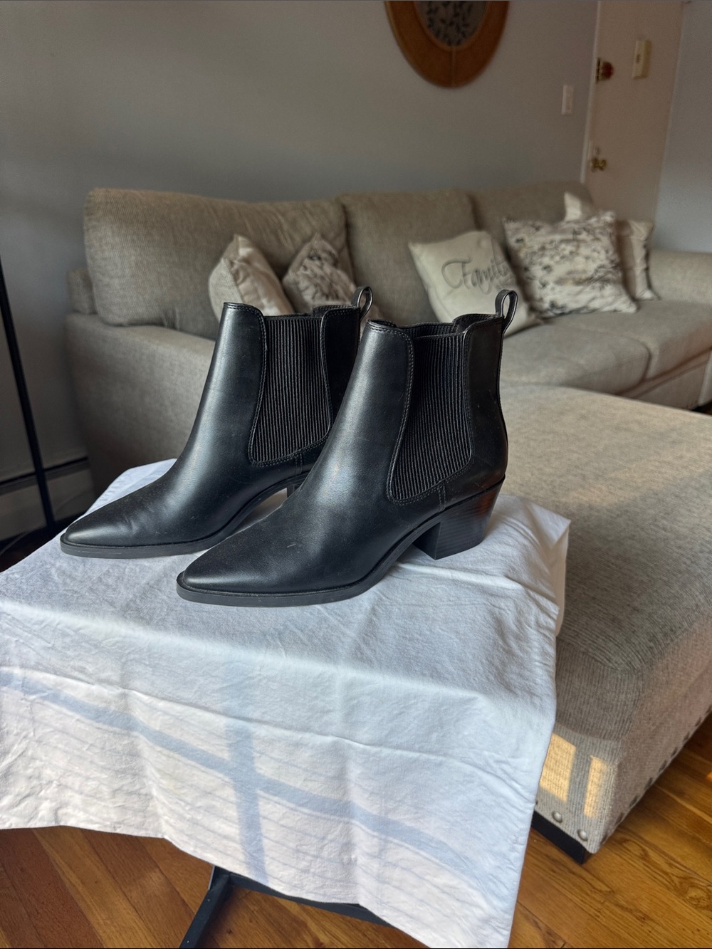 H&M Black Pointed Chelsea Ankle Boots